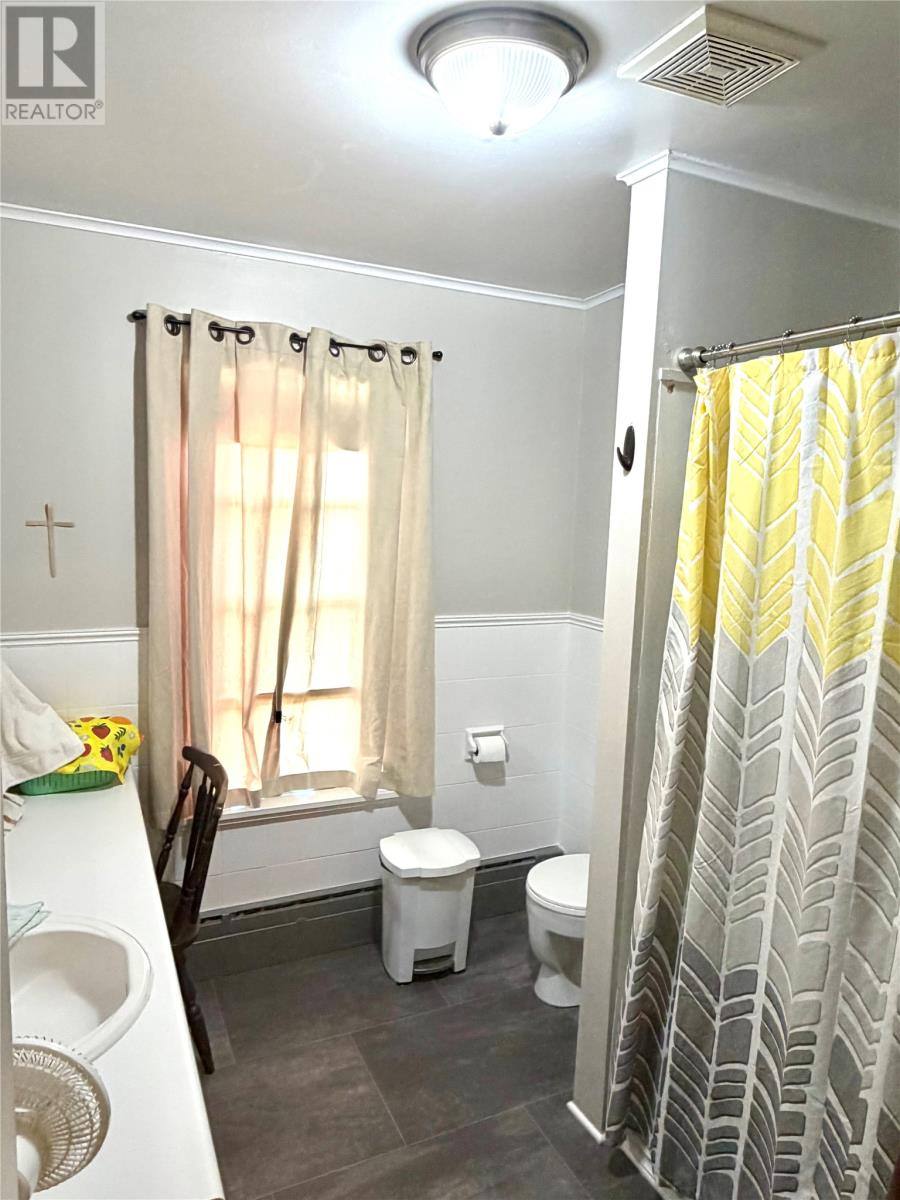 288 Lemarchant Road, photo 23 of 27