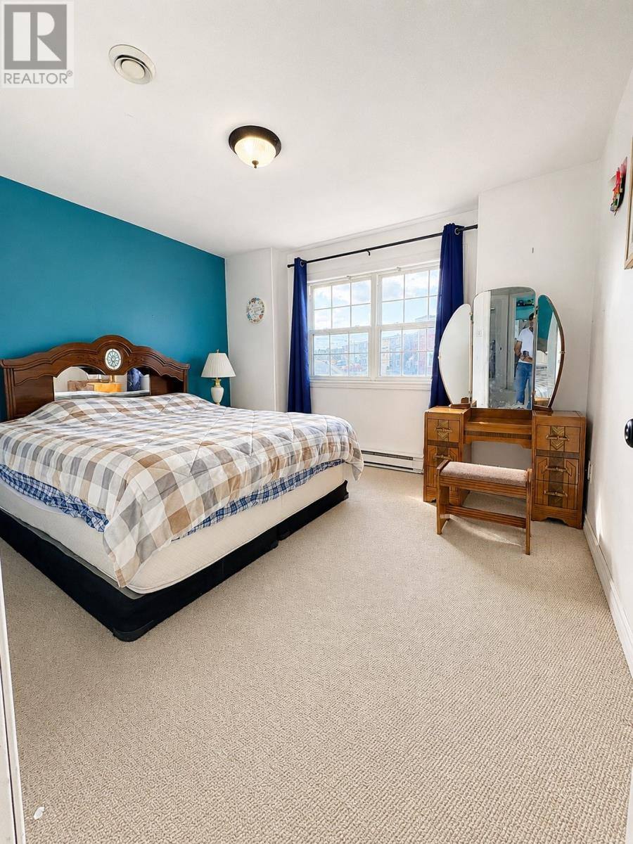 114 Ricketts Road, photo 14 of 34