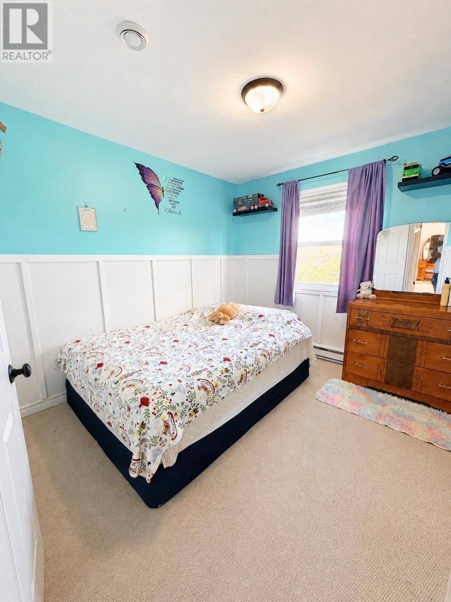 114 Ricketts Road, photo 17 of 34