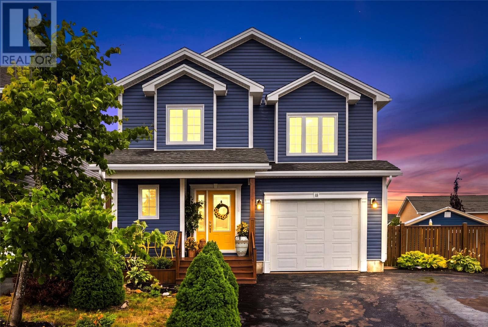 15 Aldergrove Place, photo 2 of 39