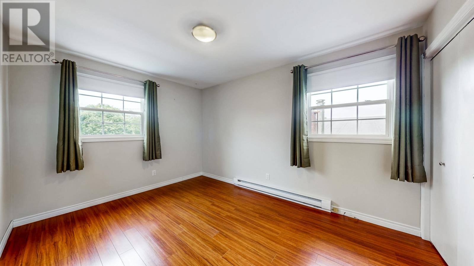 23 Cambridge Avenue, photo 28 of 46