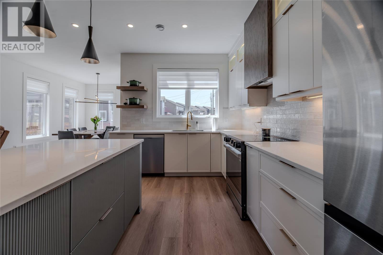 214 Cheeseman Drive, photo 9 of 28