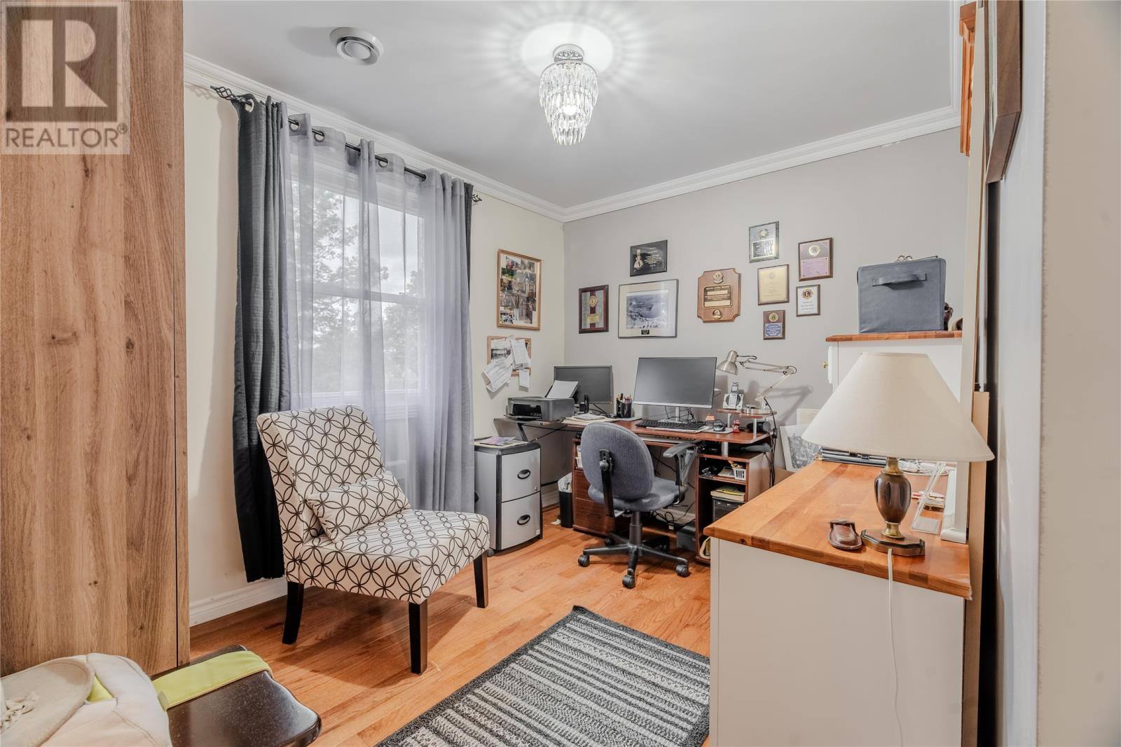 36 St Andrews Avenue, photo 14 of 28