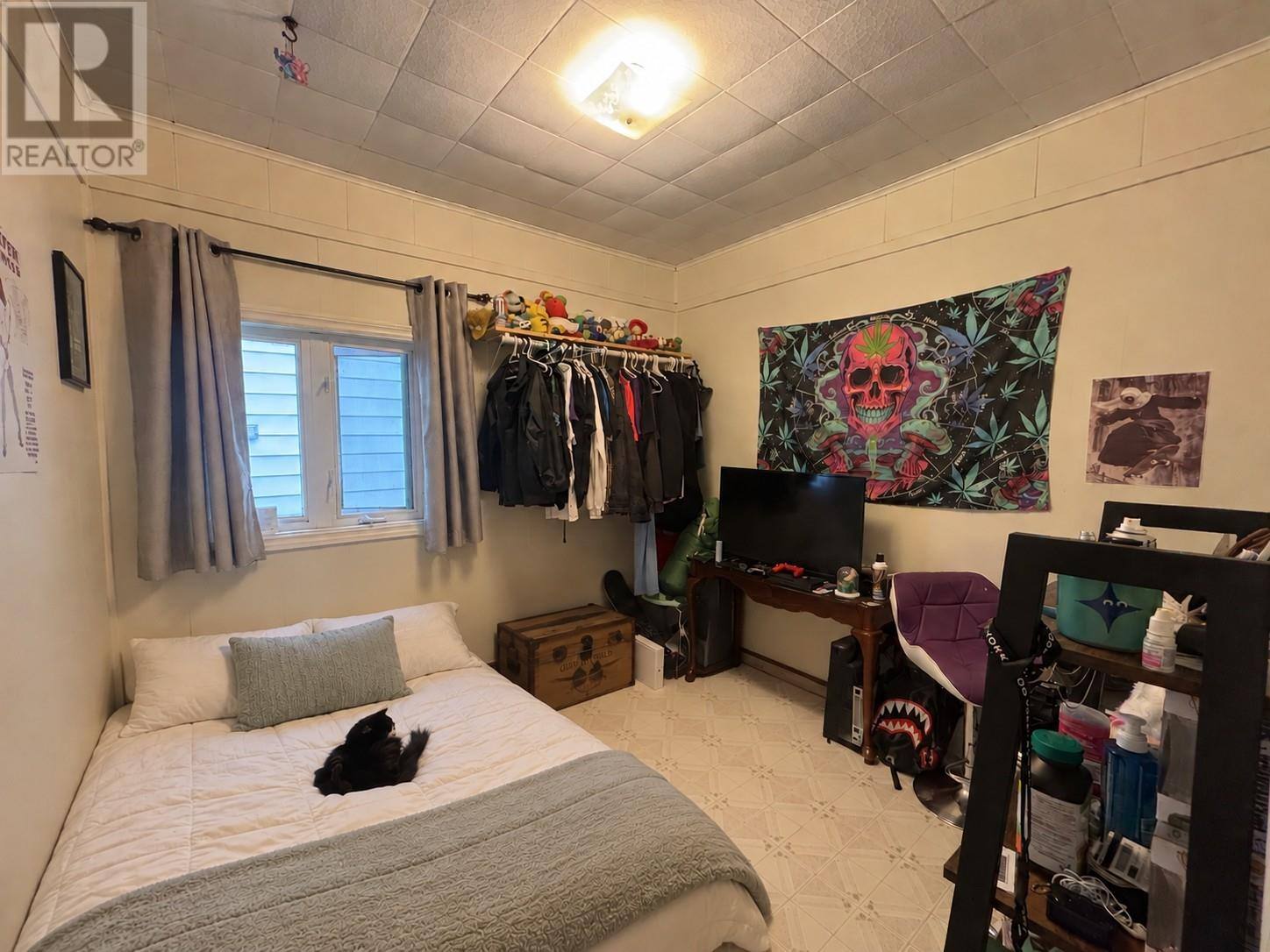 570 Southside Road, photo 17 of 18