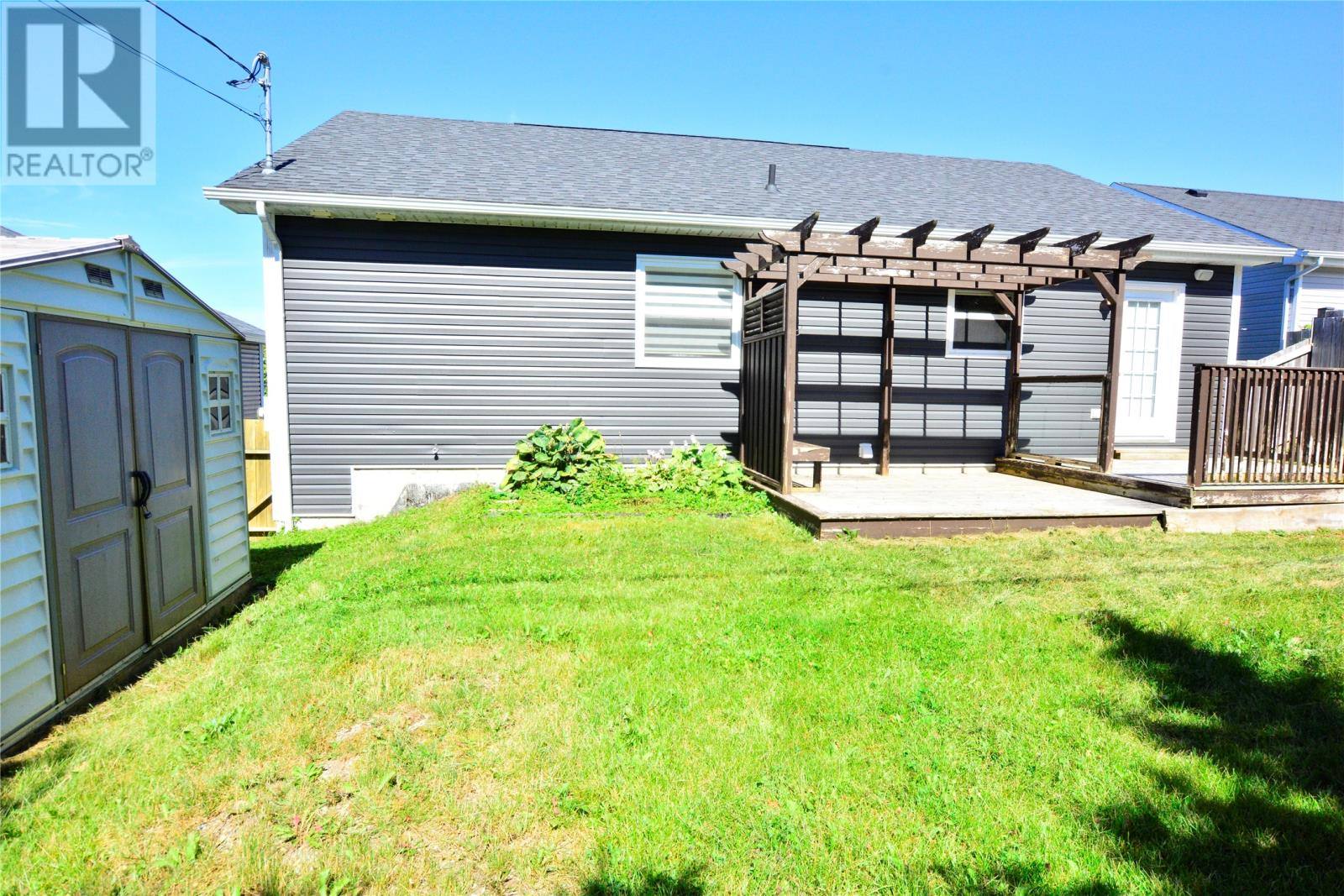 11 Logan Street, photo 6 of 39