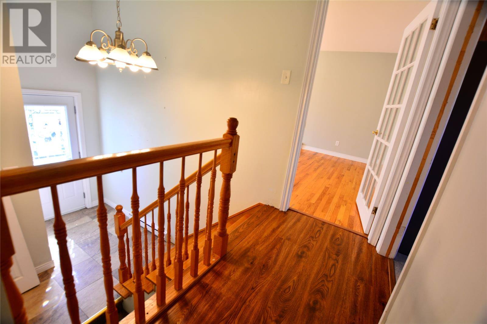 89 Carlisle Drive, photo 18 of 27