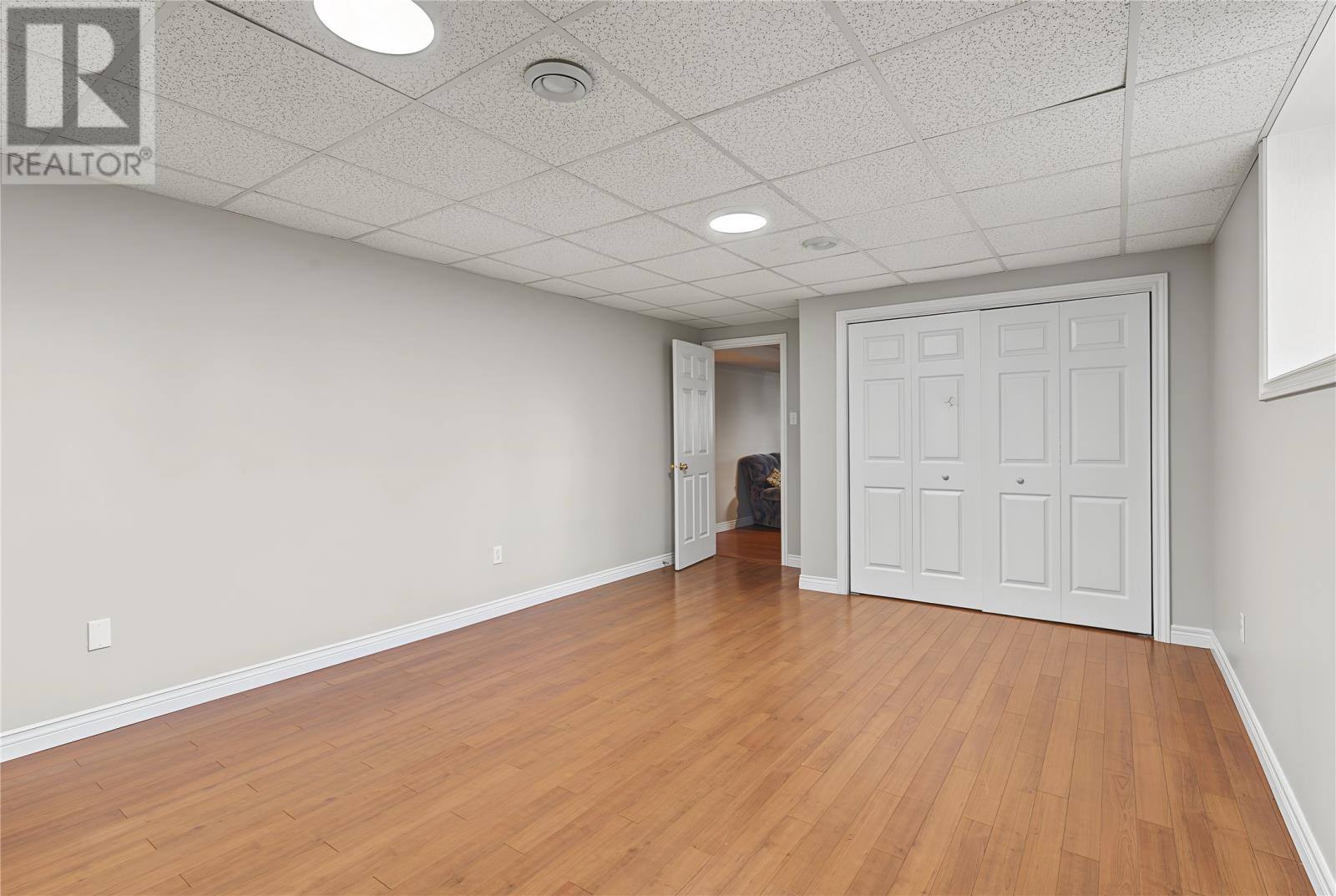 147 Monument Road, photo 35 of 50