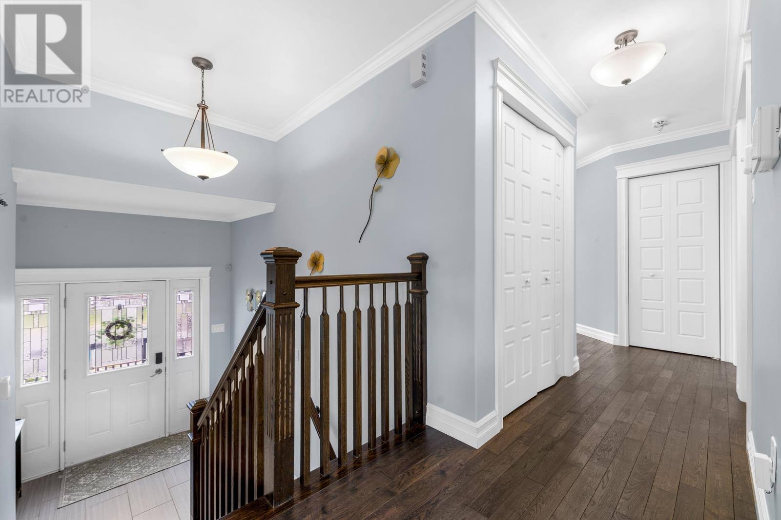 69 Magee Drive, photo 7 of 48