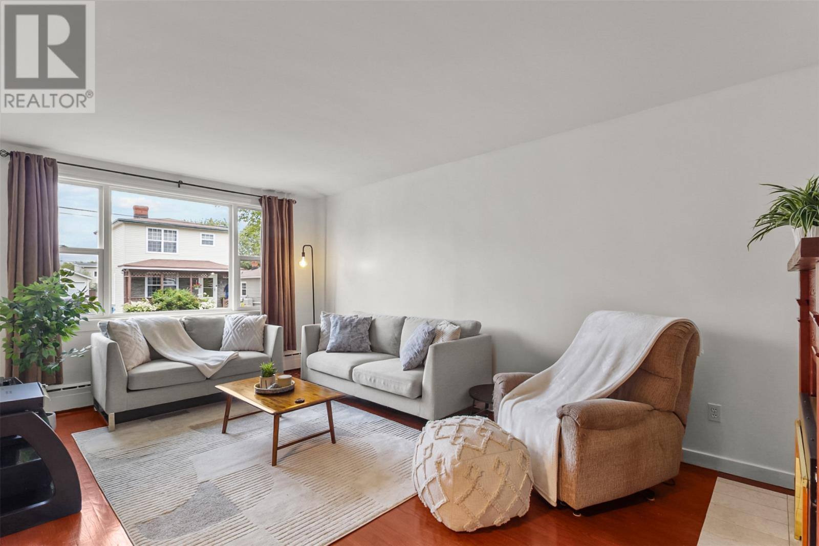 39 Morris Avenue, photo 11 of 28