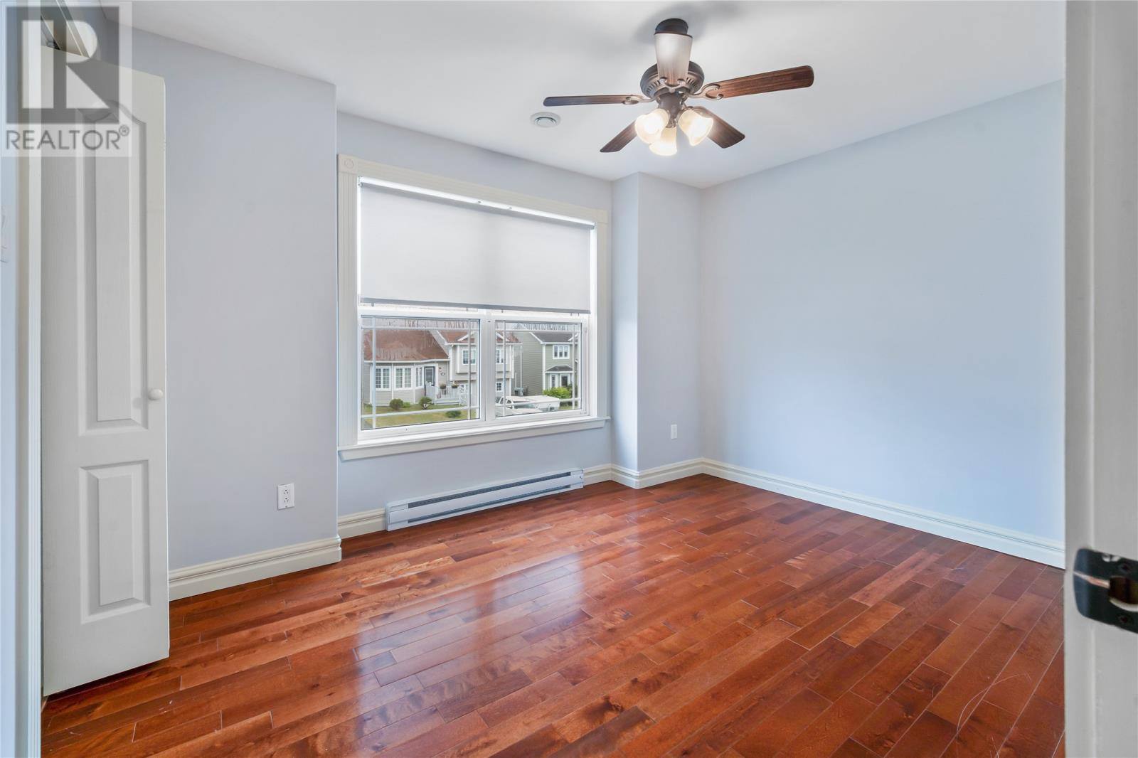 15 Hartland Avenue, photo 11 of 30