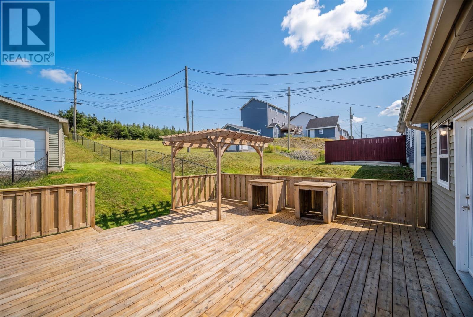 15 Hartland Avenue, photo 27 of 30