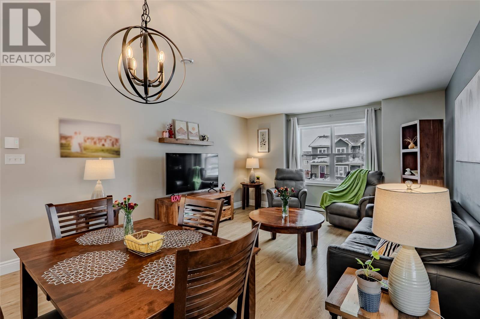 16 Foxglove Street, photo 6 of 26