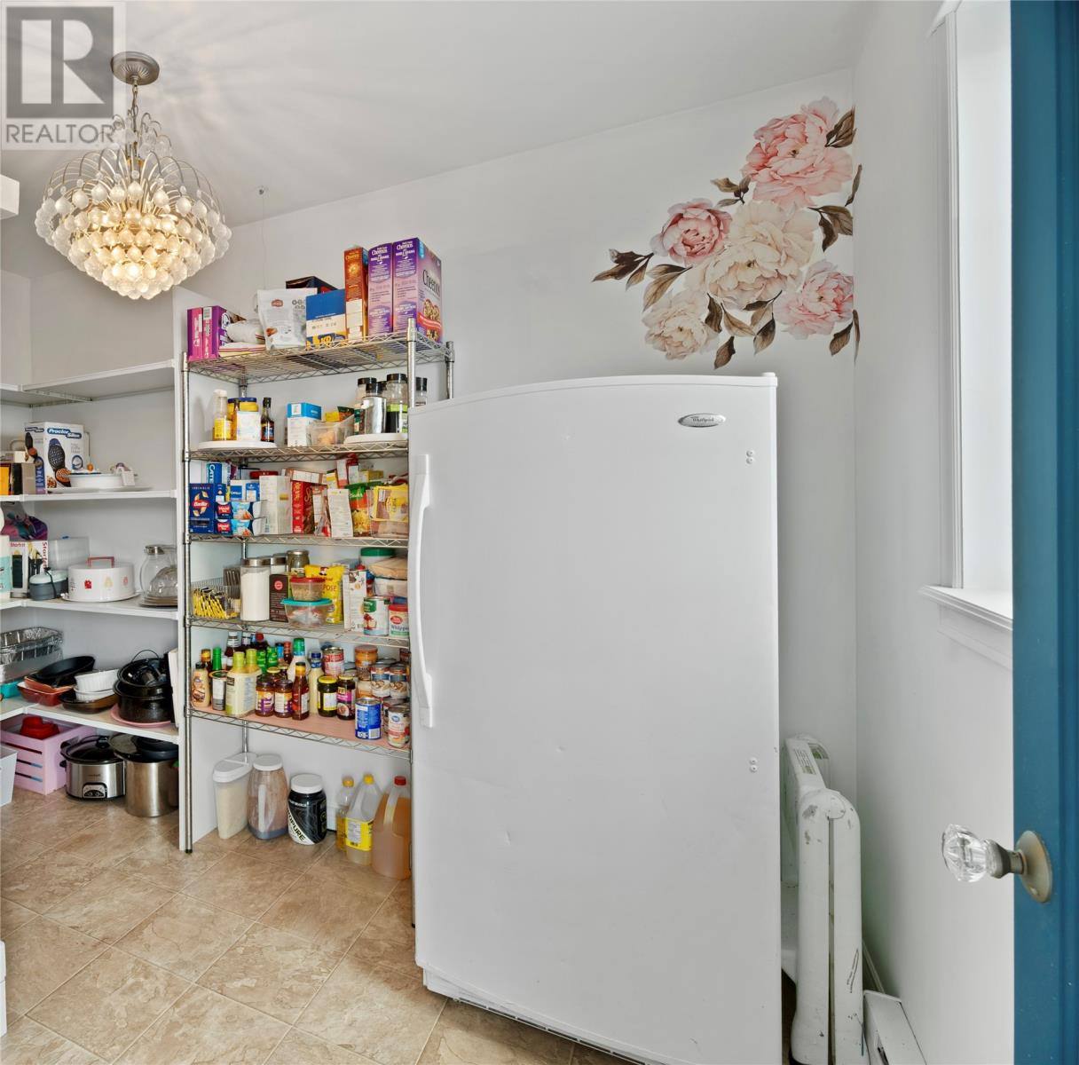 18 Lodge Road, photo 8 of 34