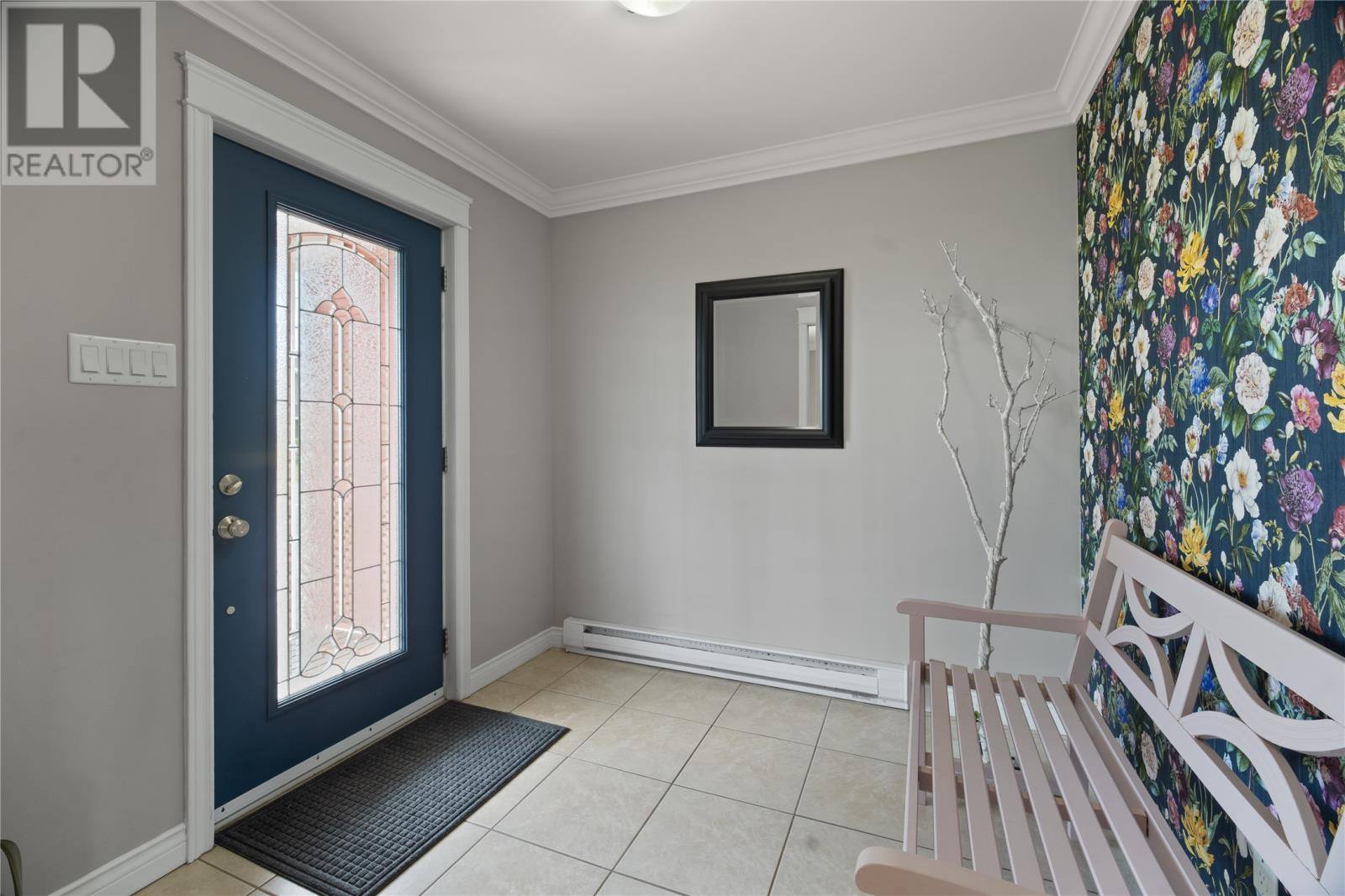 18 Lodge Road, photo 9 of 34