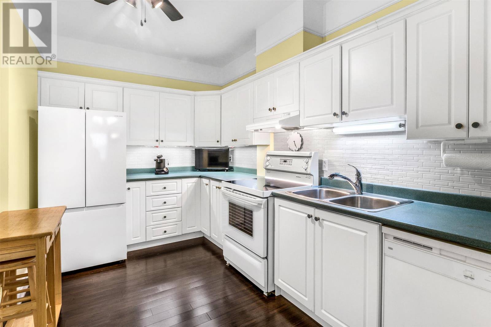 130 Lemarchant Road Unit#302, photo 17 of 36