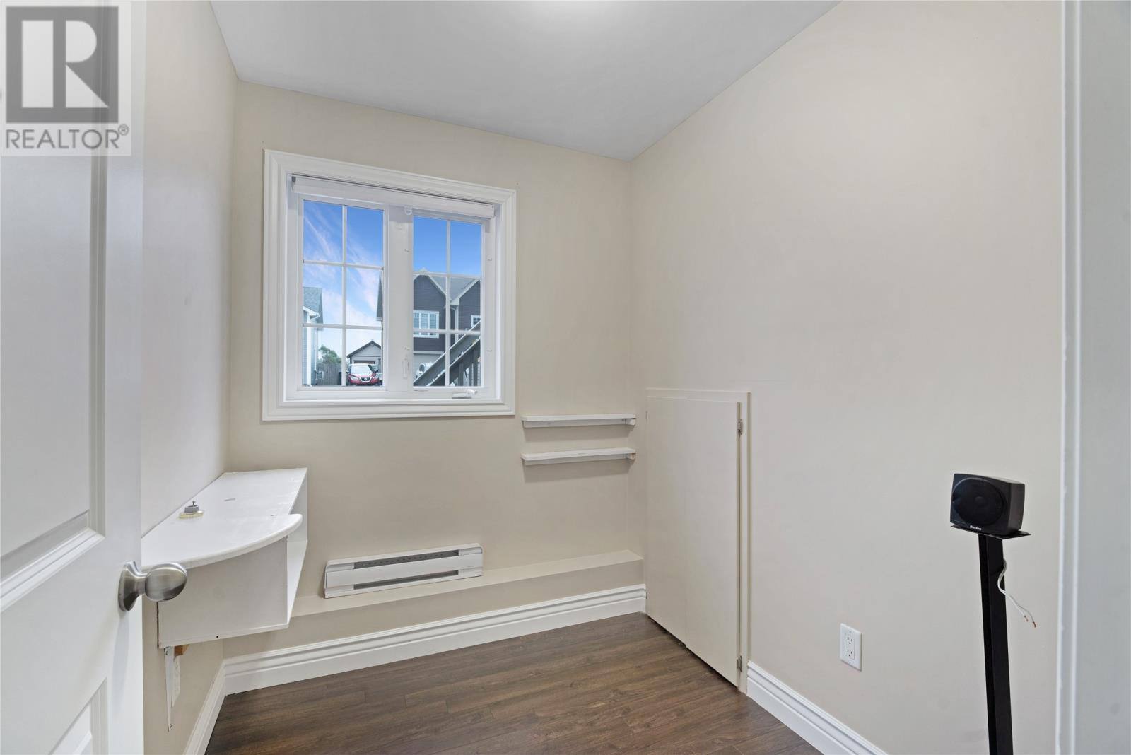 14 Alma Avenue, photo 24 of 25