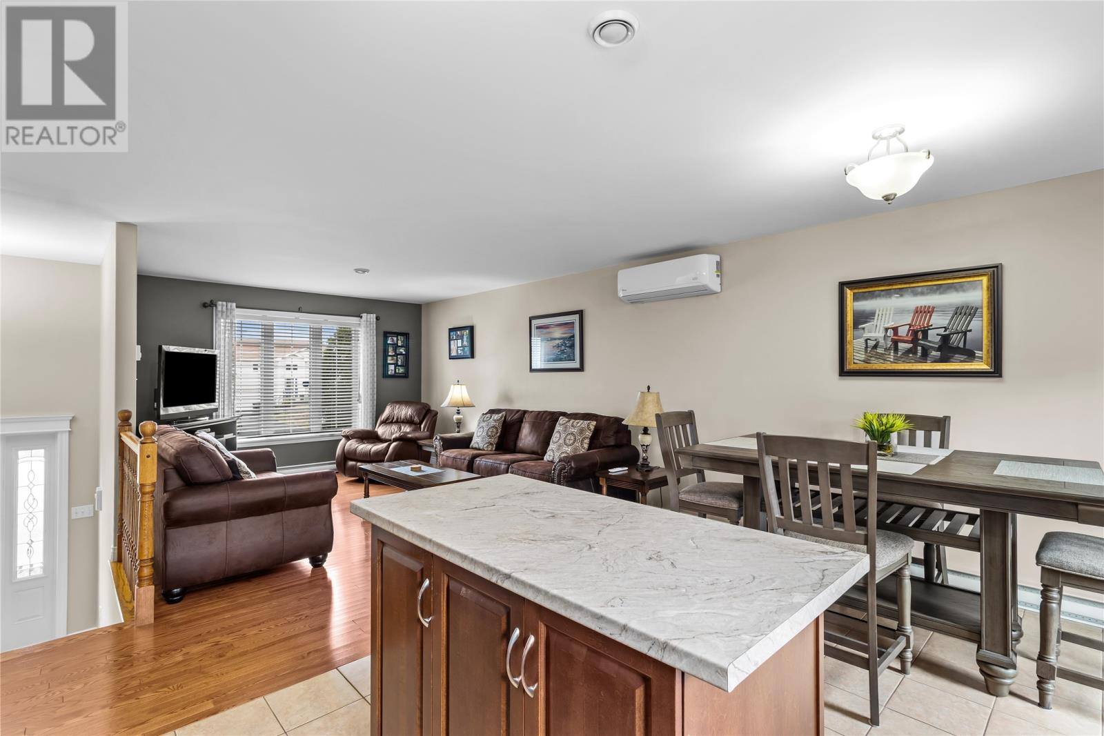 127 Hibbs Road, photo 10 of 38