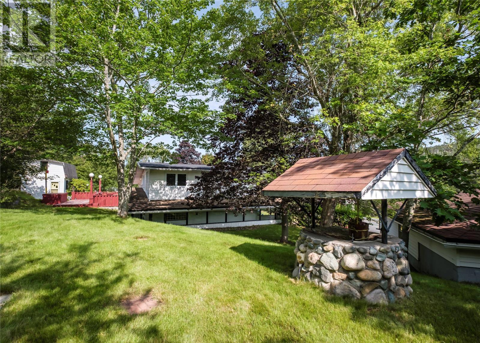 2141 Topsail Road, photo 6 of 49