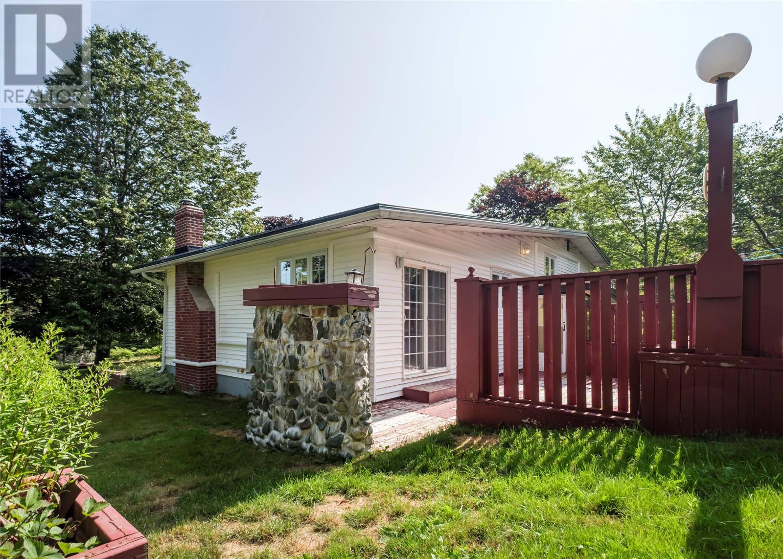 2141 Topsail Road, photo 9 of 49