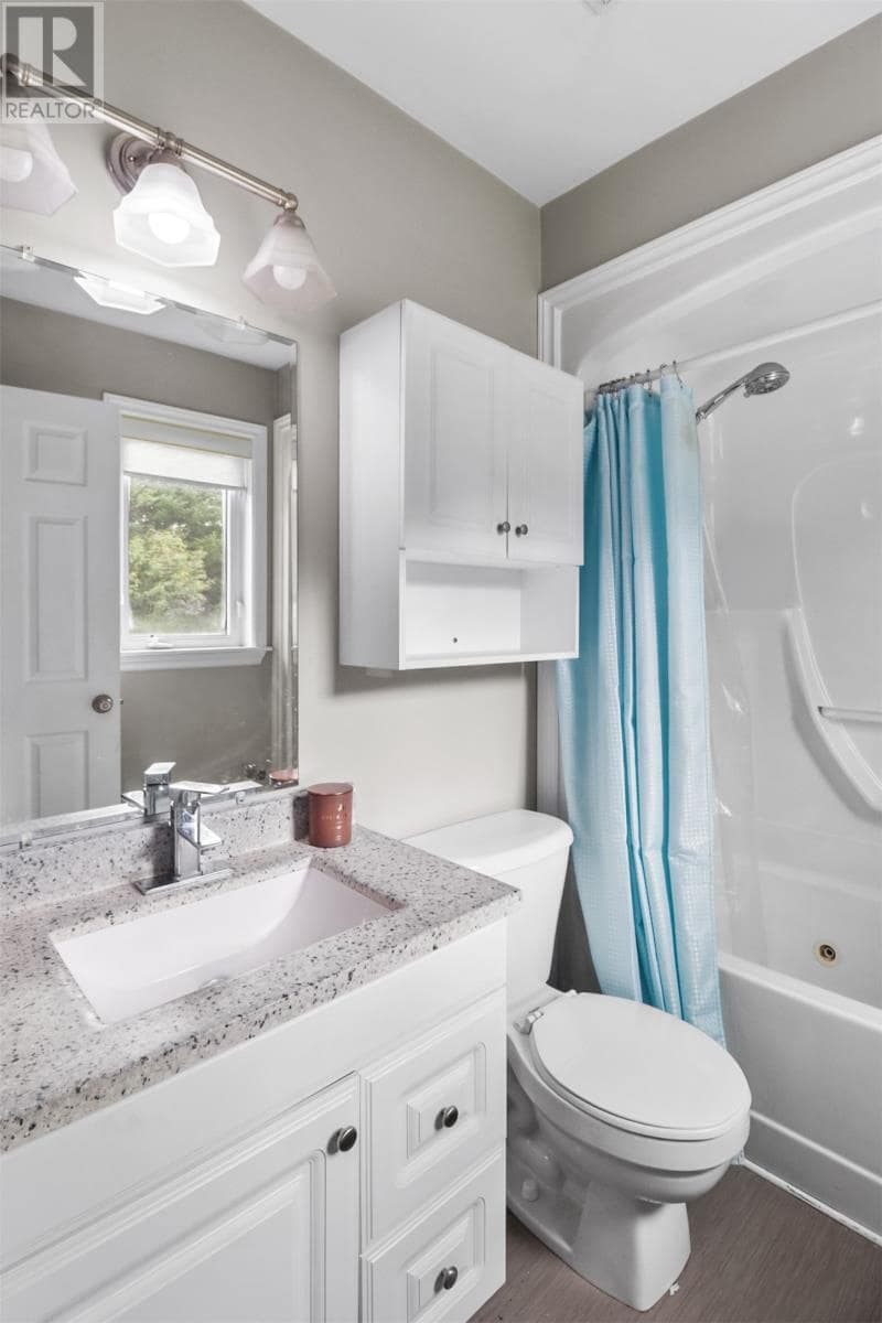 28 Cessna Street, photo 12 of 33