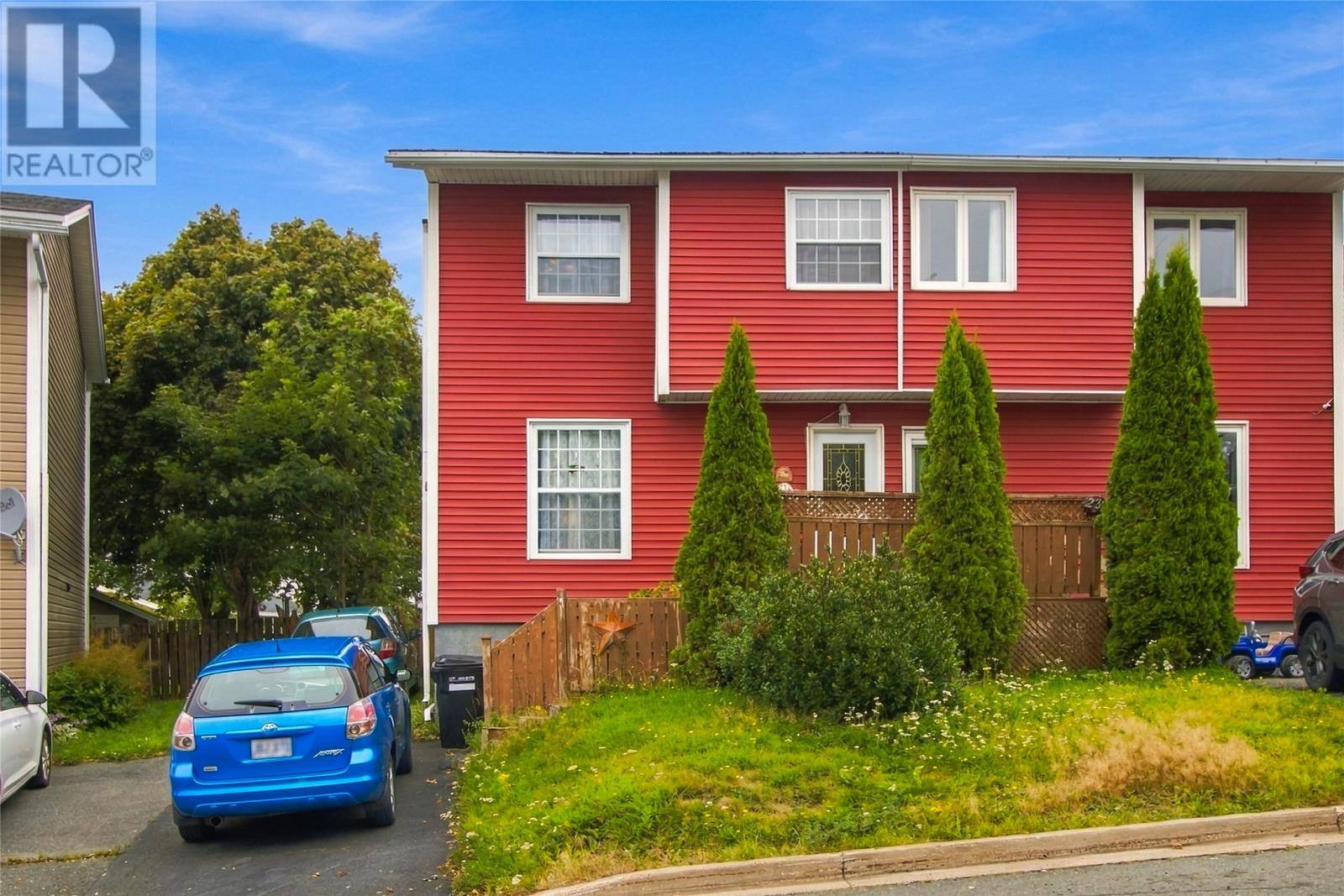 23A Chapman Crescent, photo 1 of 21