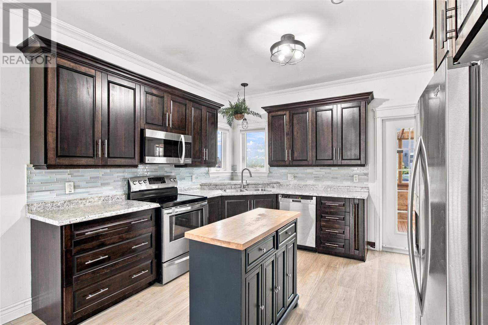 34 Maureen Crescent, photo 13 of 41