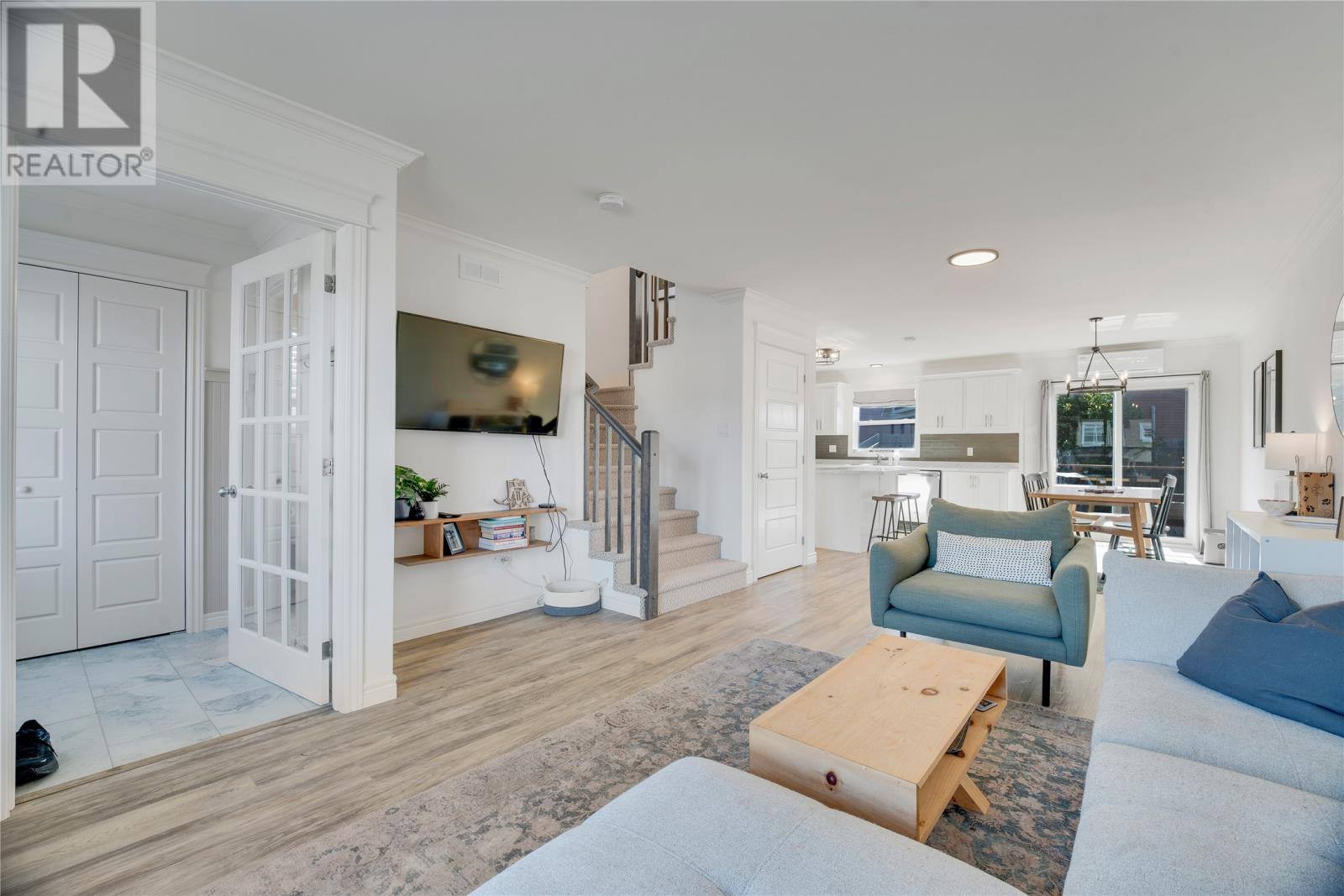 6 Hubbard Place, photo 8 of 24