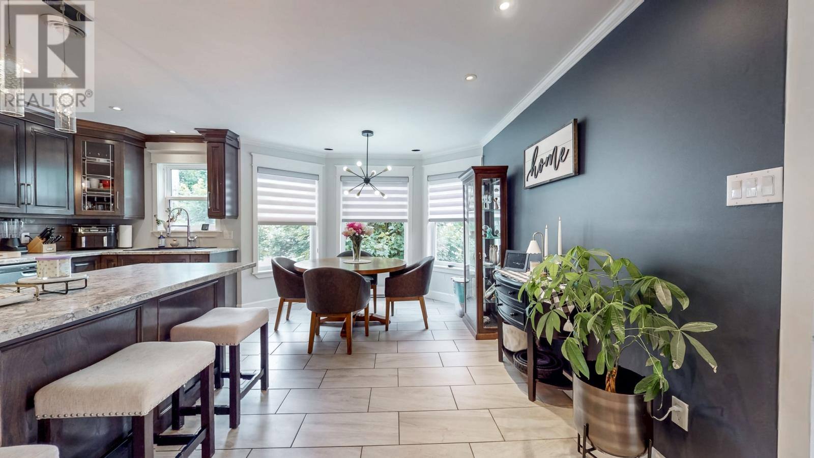11 Amber Place, photo 12 of 50