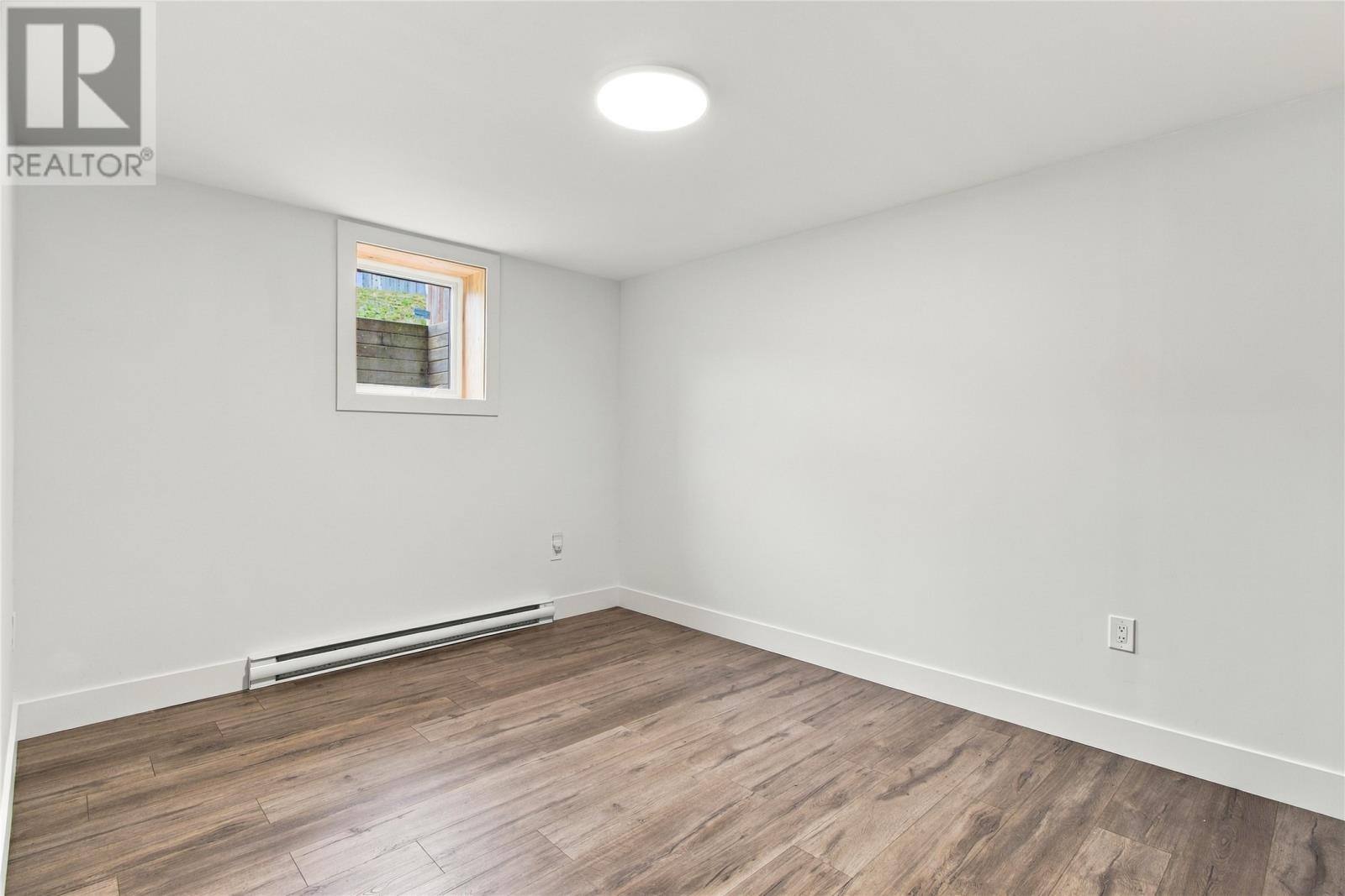 64 Magee Drive, photo 34 of 45