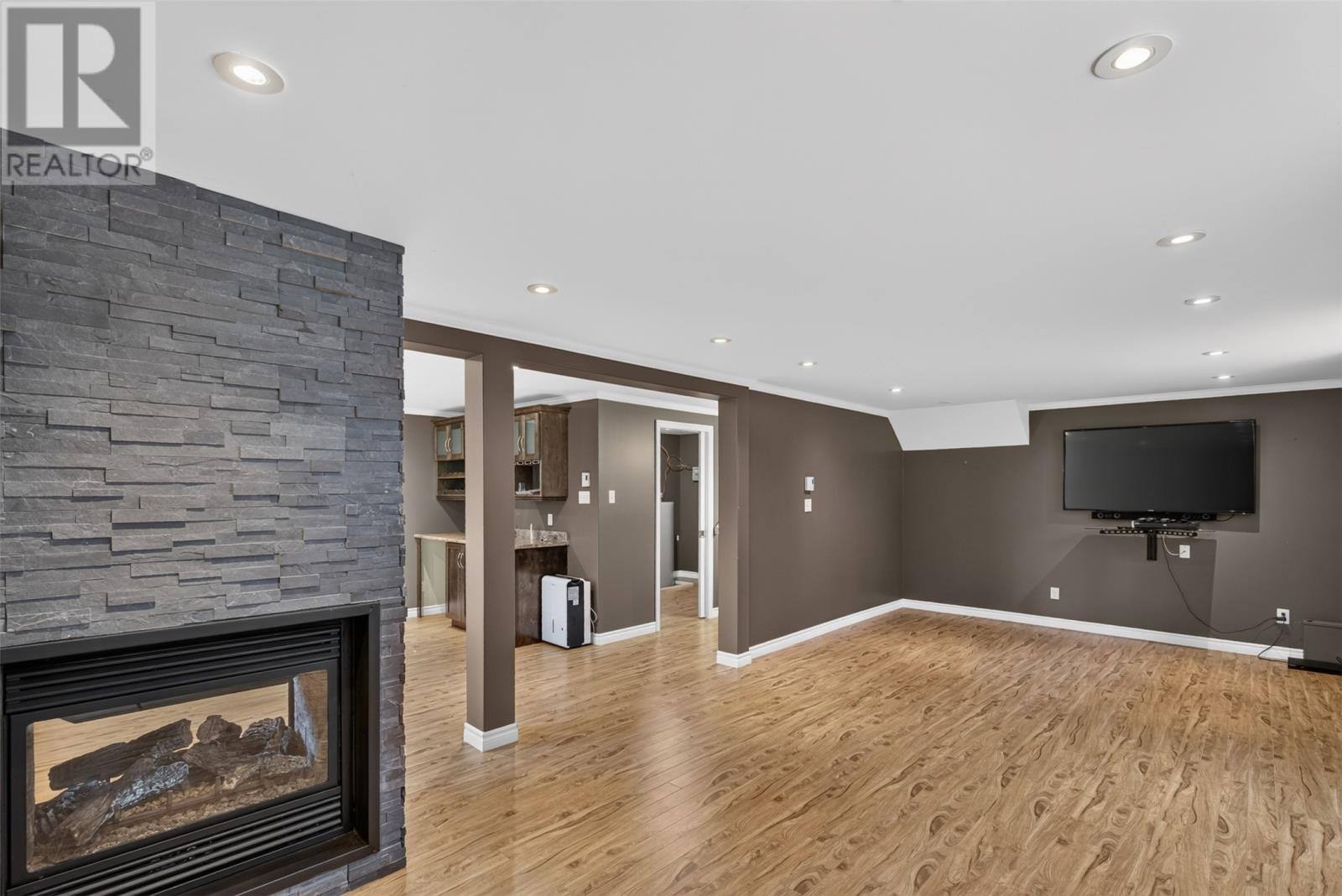 21 Eastmeadows Crescent, photo 37 of 46