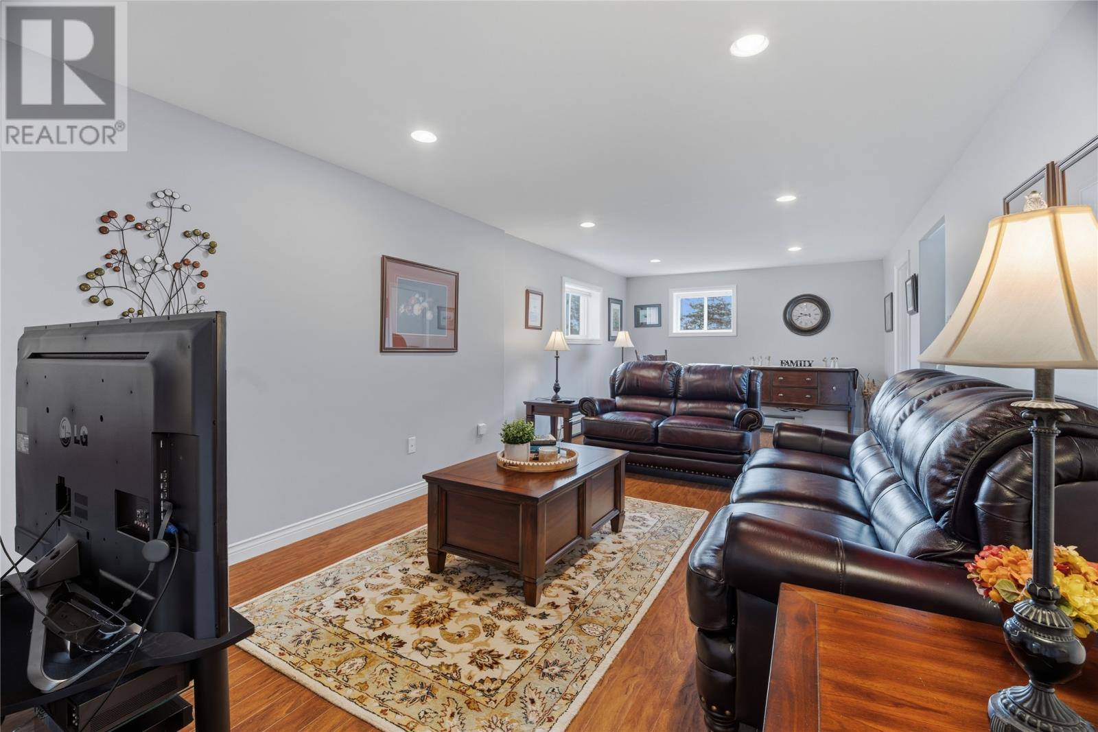 43 Radio Range Road, photo 16 of 42