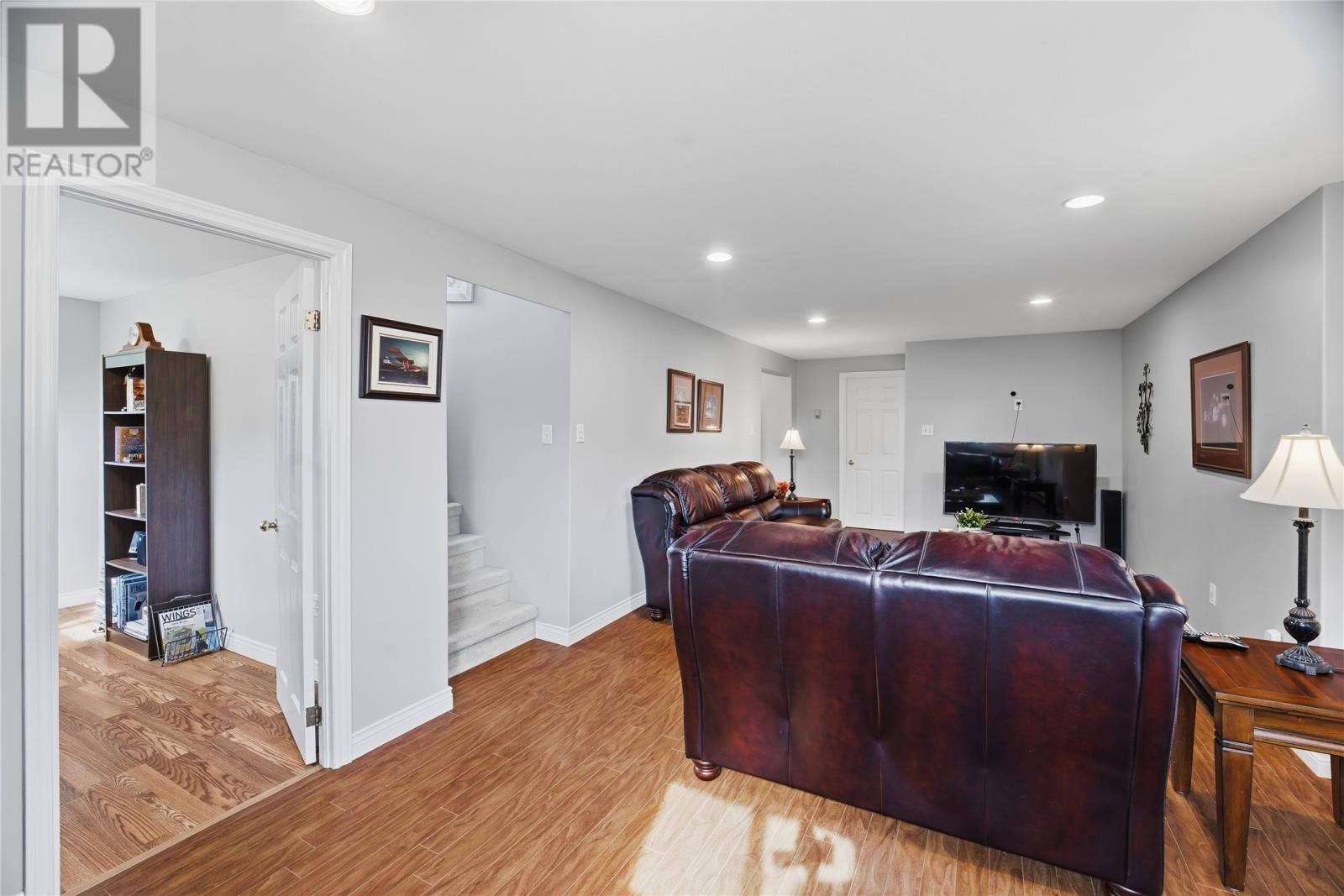 43 Radio Range Road, photo 17 of 42