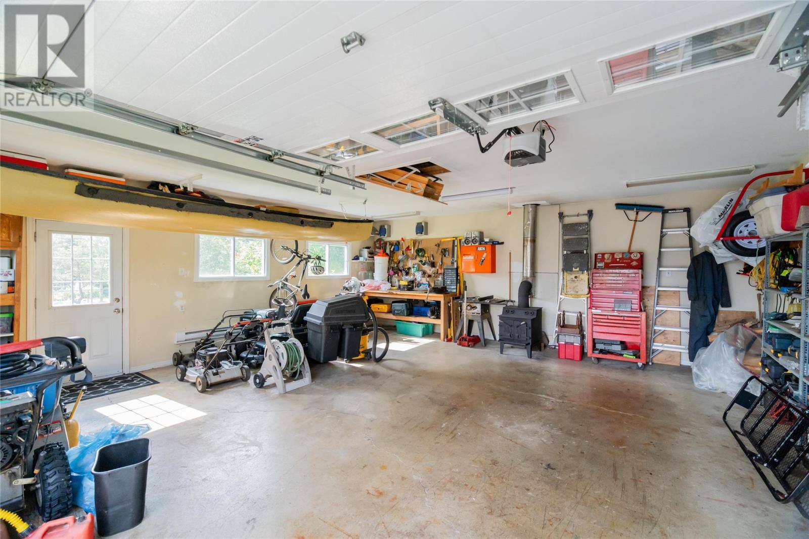 43 Radio Range Road, photo 32 of 42