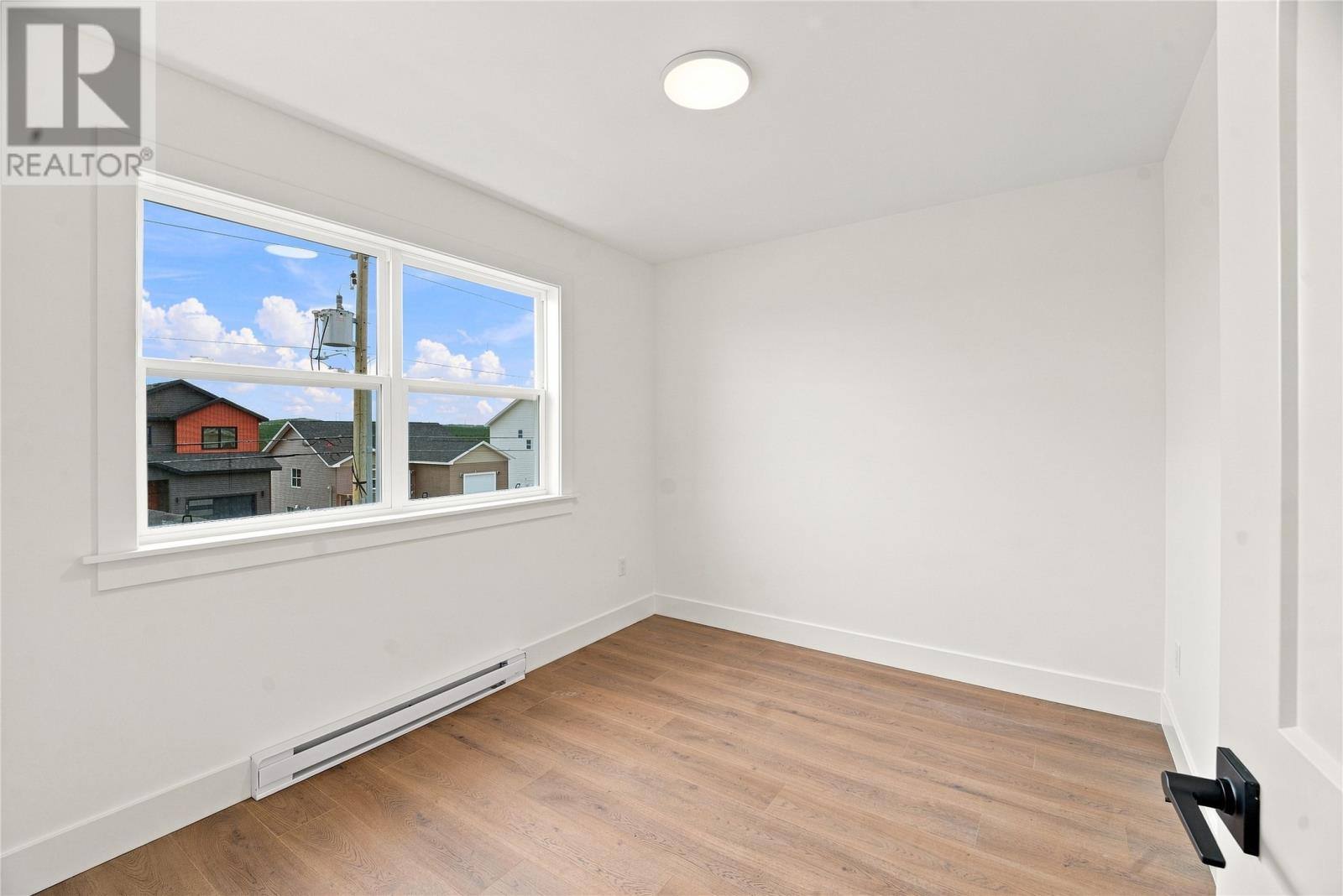 102 Trenton Drive, photo 16 of 30