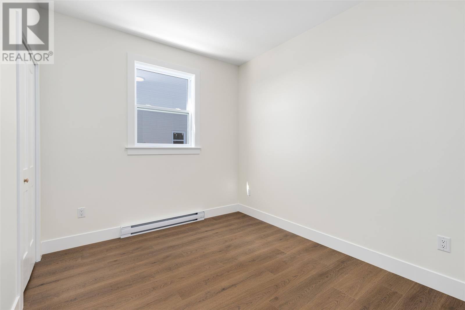 101 Trenton Drive, photo 13 of 21
