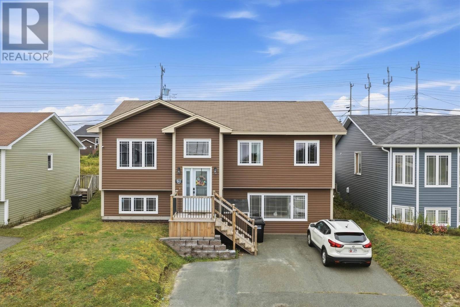 91 Ladysmith Drive, photo 1 of 42