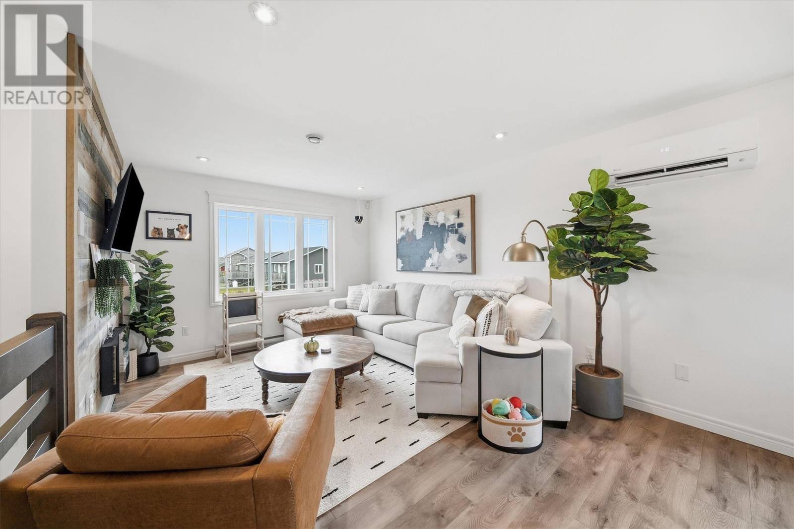 91 Ladysmith Drive, photo 6 of 42