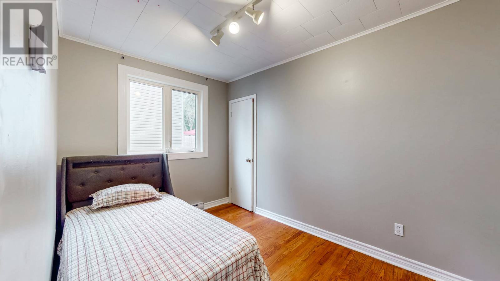 40 Diana Road, photo 17 of 36