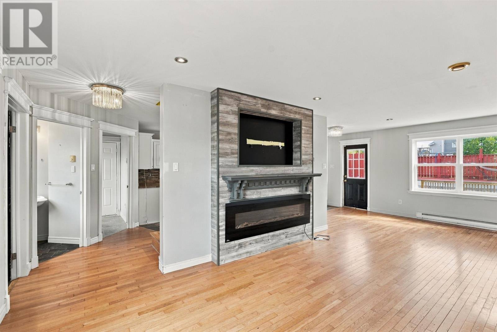 38 Wiseman's Lane, photo 22 of 28