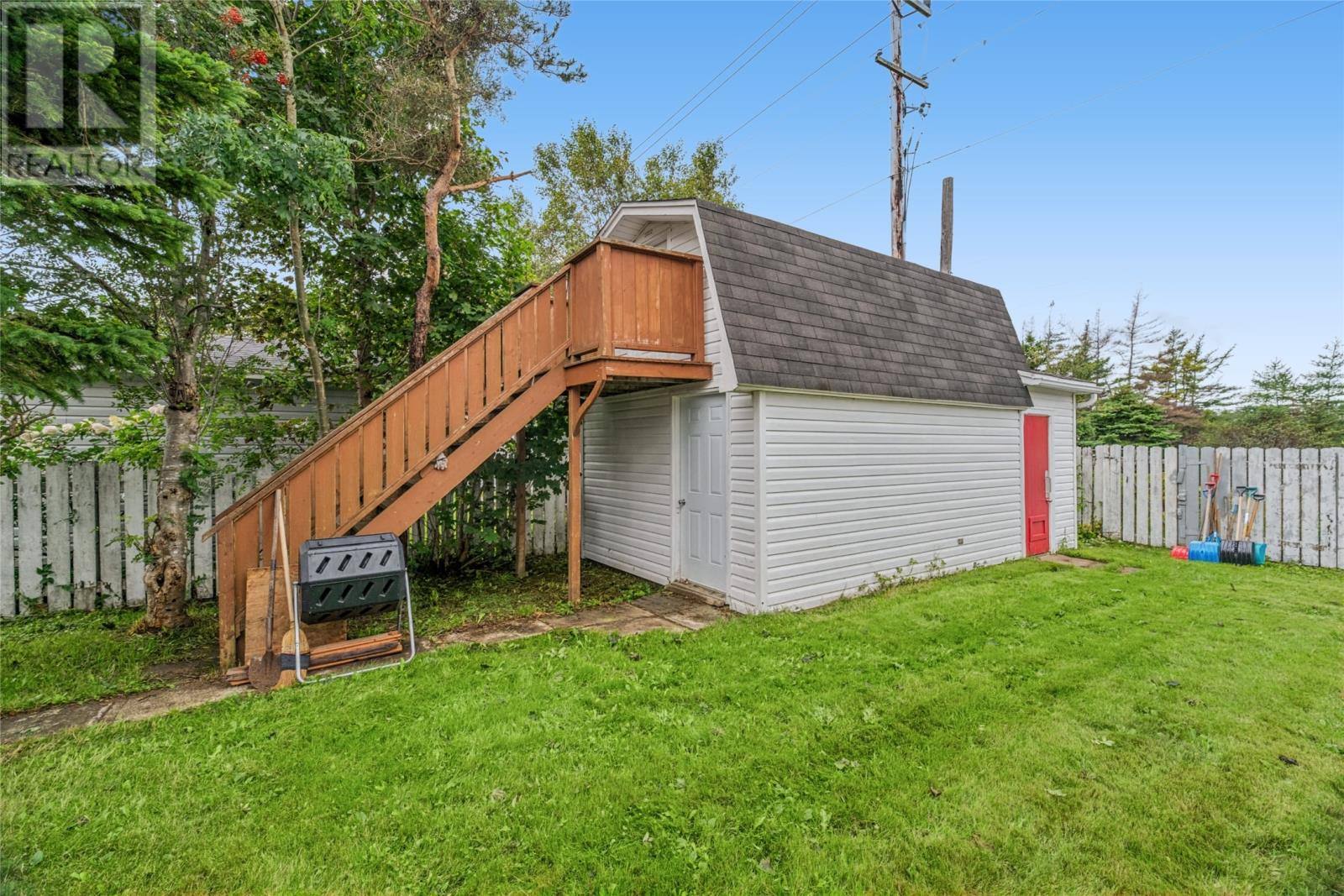 36 Elizabeth Drive, photo 20 of 25