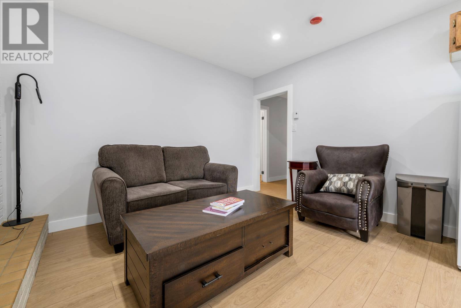 29 London Road, photo 36 of 42