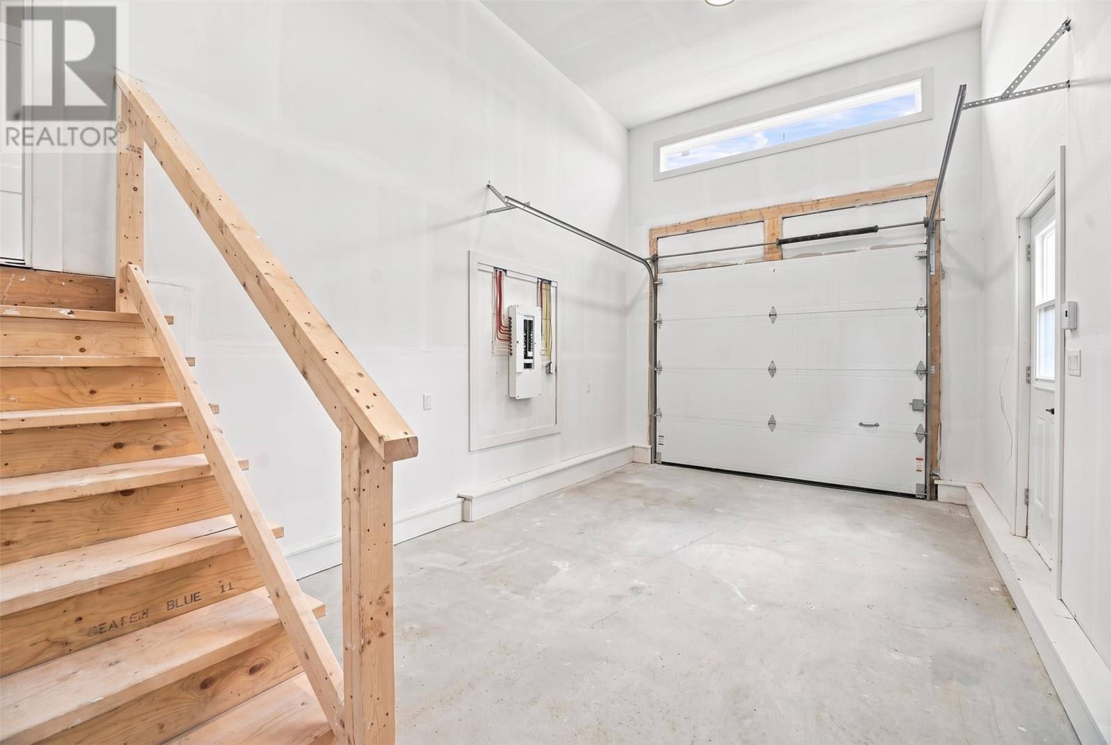 104 Trenton Drive, photo 11 of 31