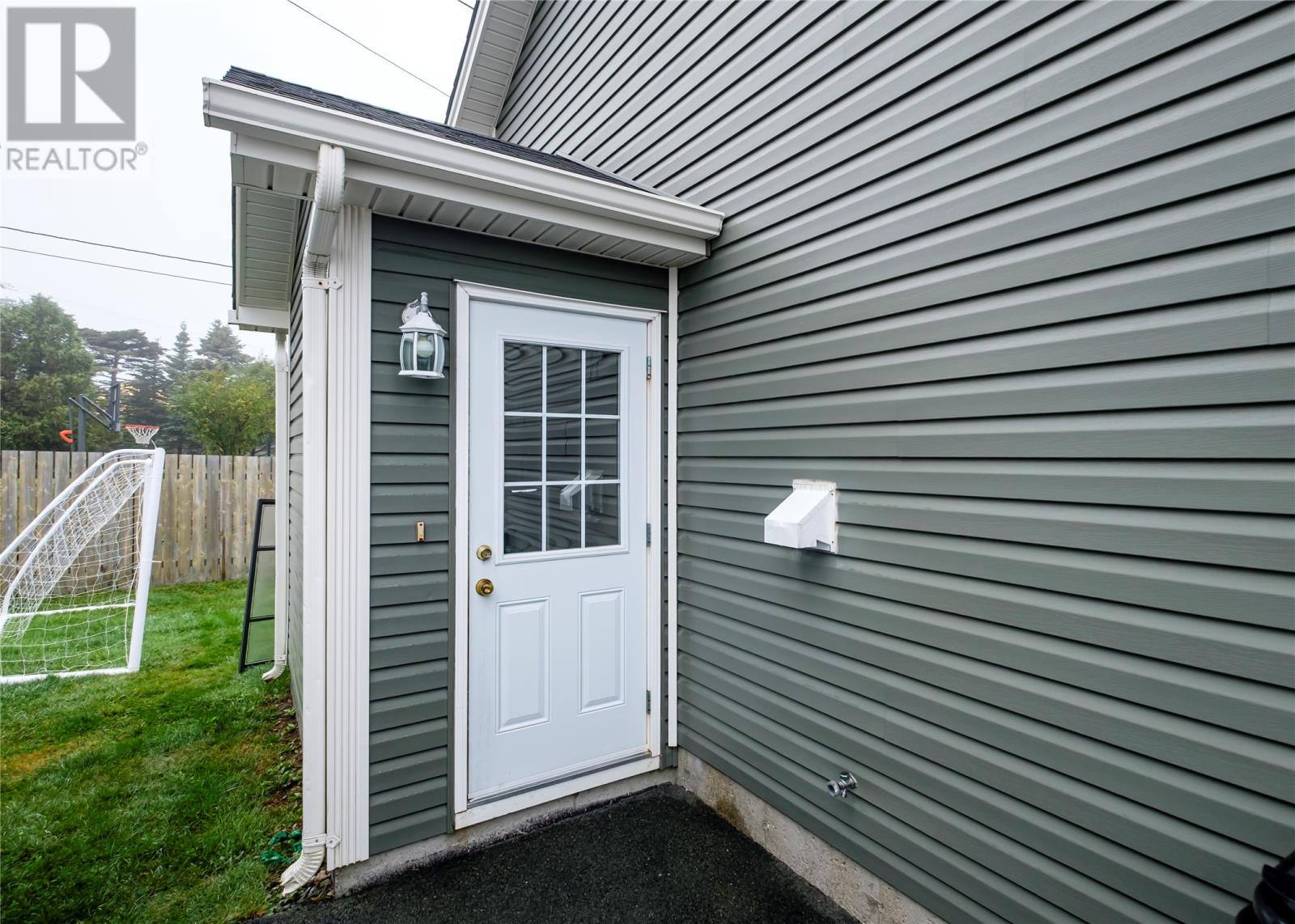 2 Otter Drive, photo 14 of 21