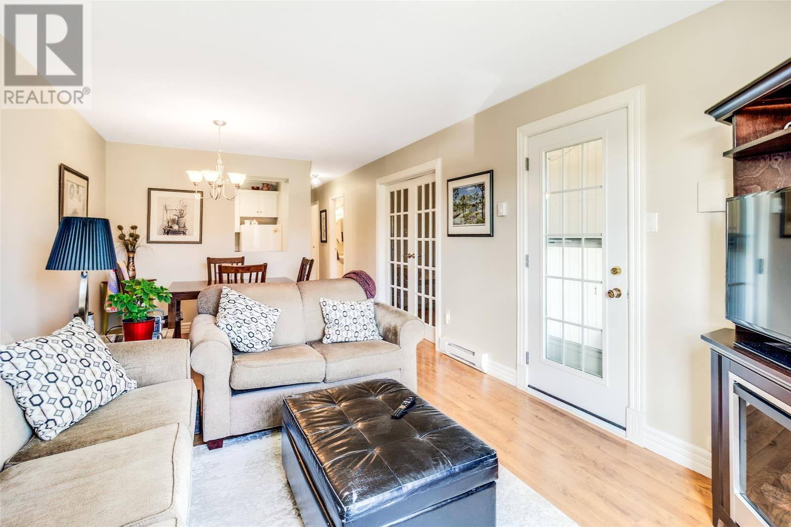 58 Pasadena Crescent Unit#202, photo 4 of 10
