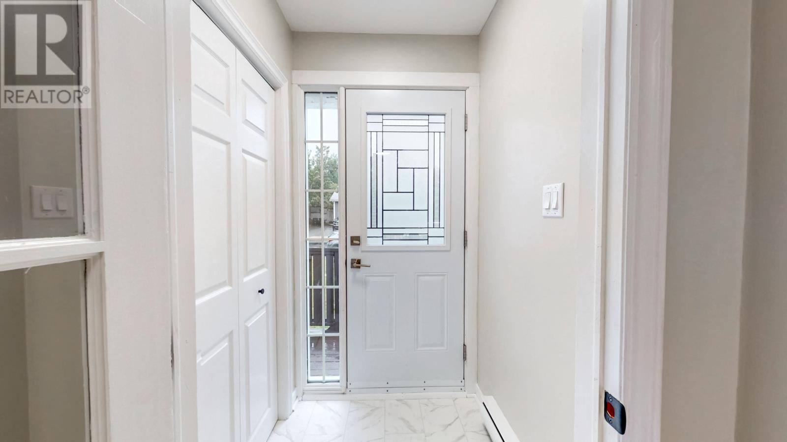 215 Canada Drive, photo 12 of 44