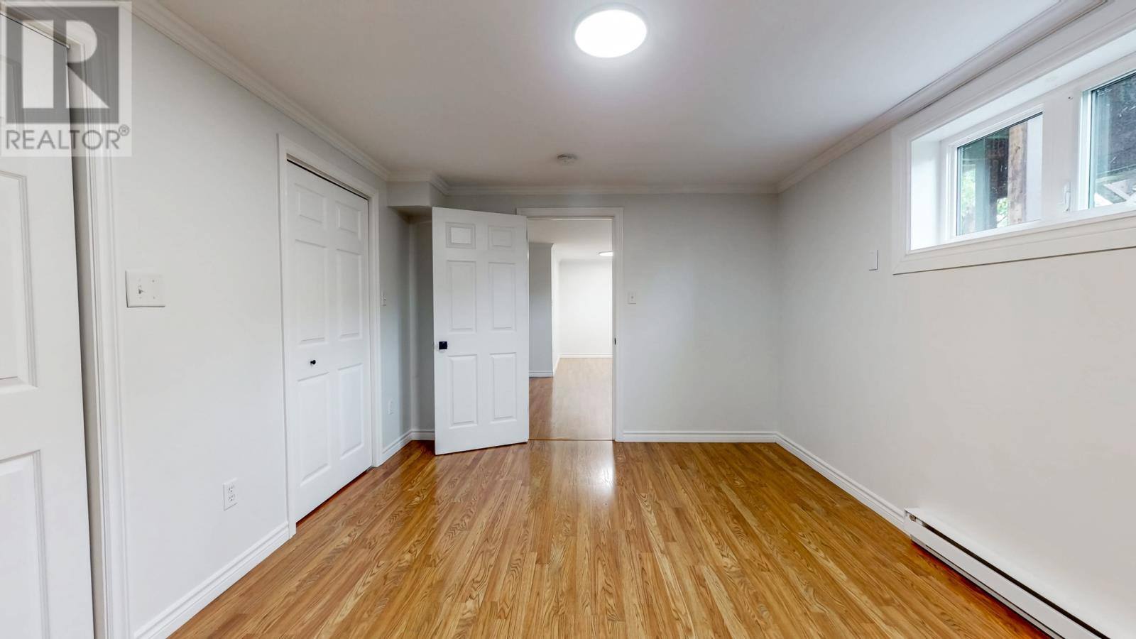 215 Canada Drive, photo 30 of 44