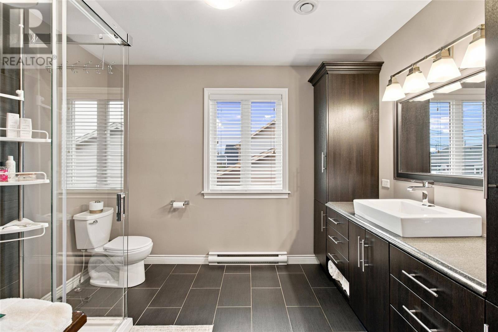 11 Glen Abbey Street, photo 23 of 44