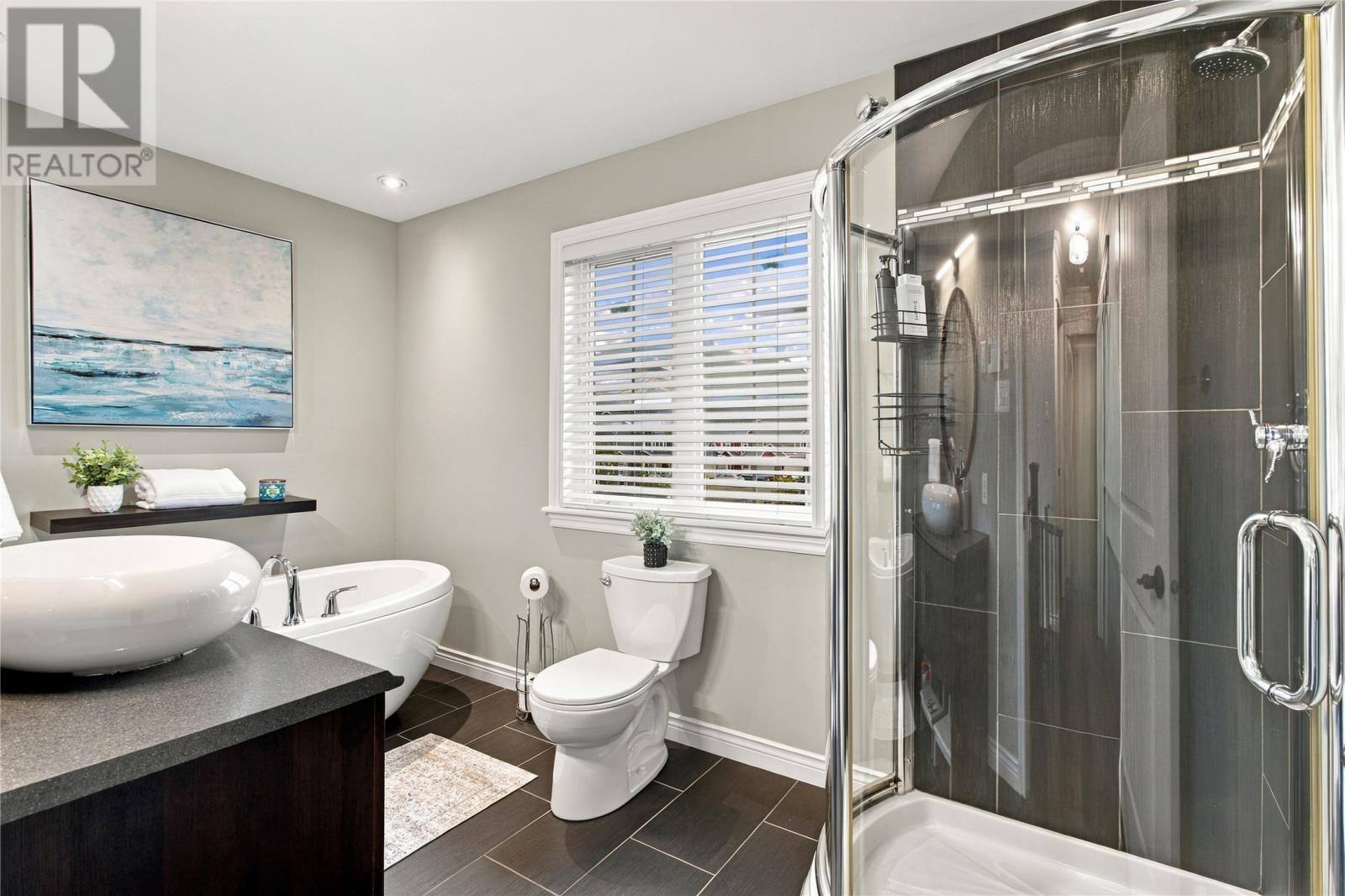 11 Glen Abbey Street, photo 29 of 44
