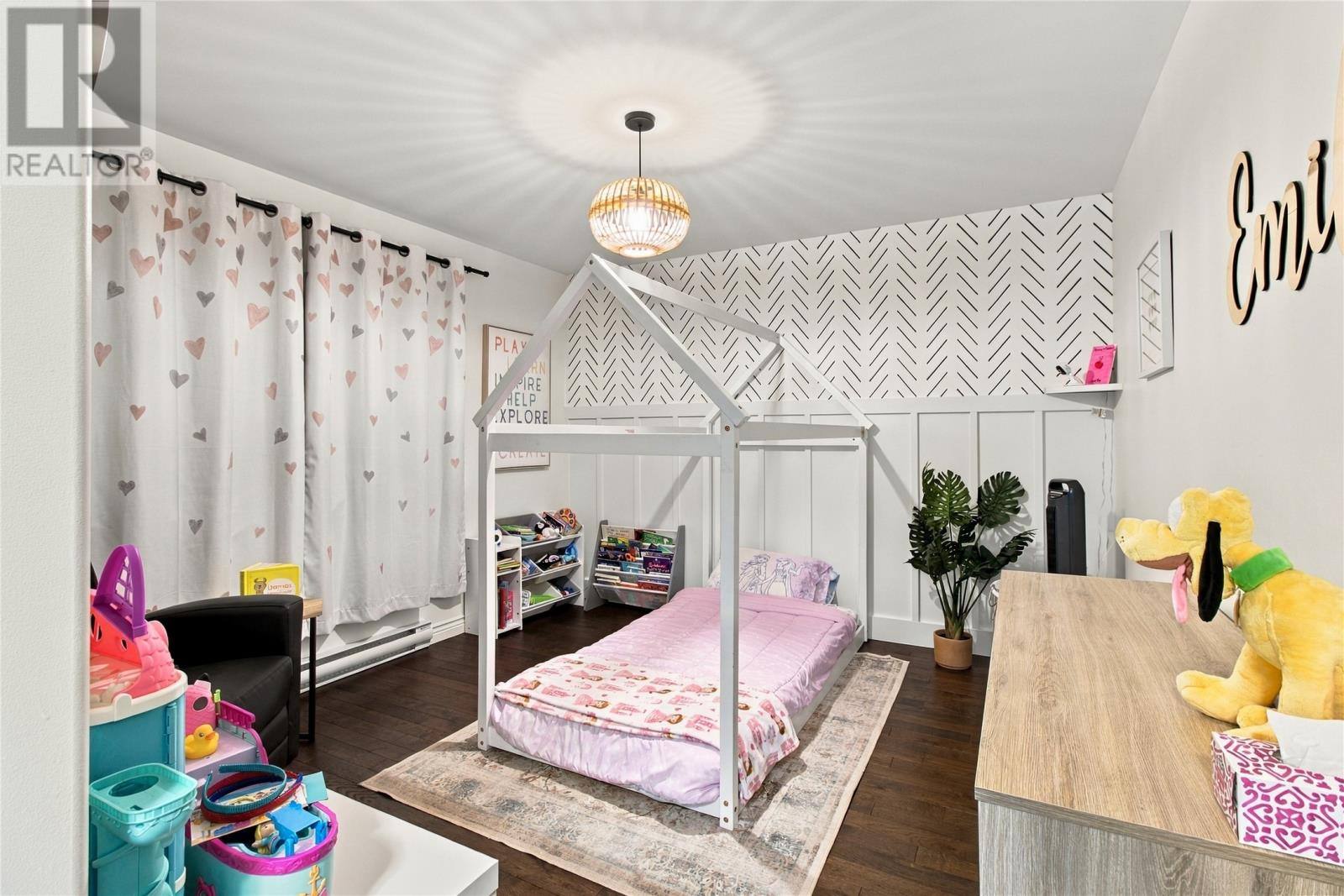 11 Glen Abbey Street, photo 26 of 44