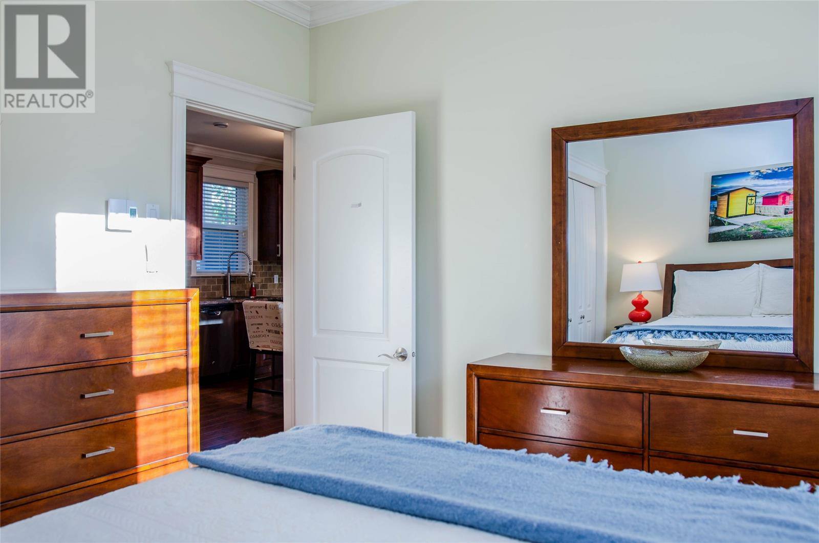 17 Livingstone Street, photo 9 of 50